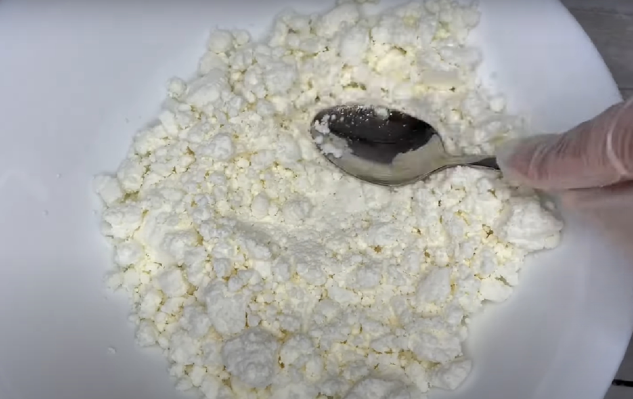 Творожные булочки с маком: рецепт Лилии Цвит для ароматной выпечки с детства